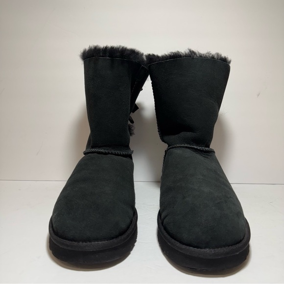 UGG Bailey Bow II Sheepskin Black Suede Winter Boots Women’s Size 10 - Picture 3 of 16